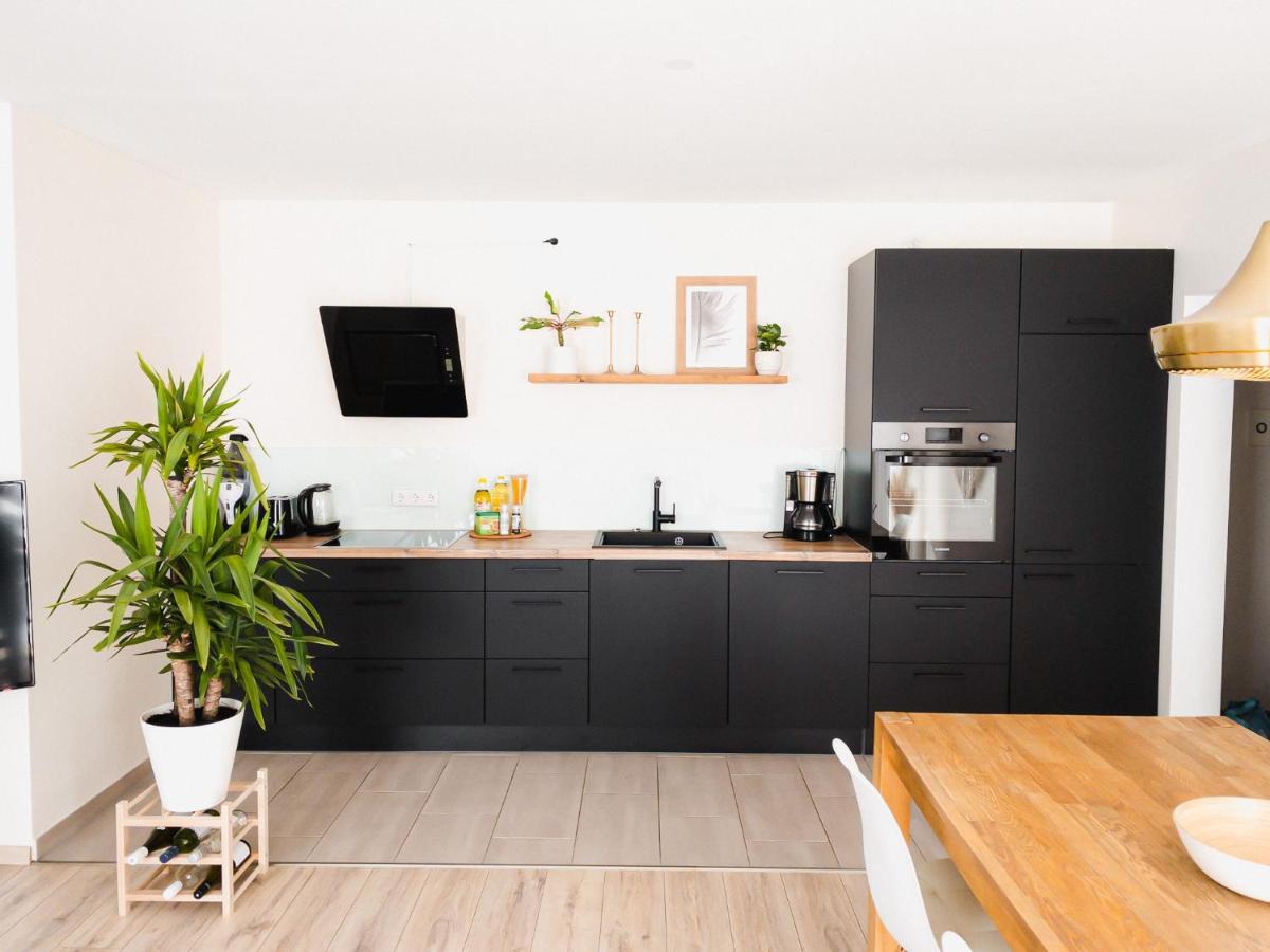 Exklusiv 72Qm Fewo Im Herzen Detmolds, Terrasse Und Kostenloser Parkplatz Ngoại thất bức ảnh